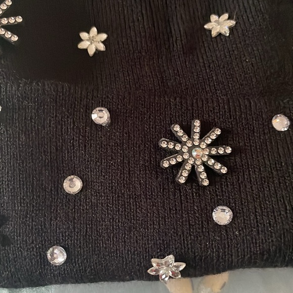 NWT Snowflake Set, BLACK - Picture 3 of 5